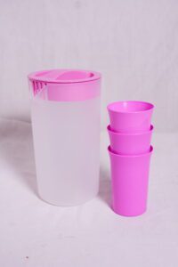 JARRA CON VASOS